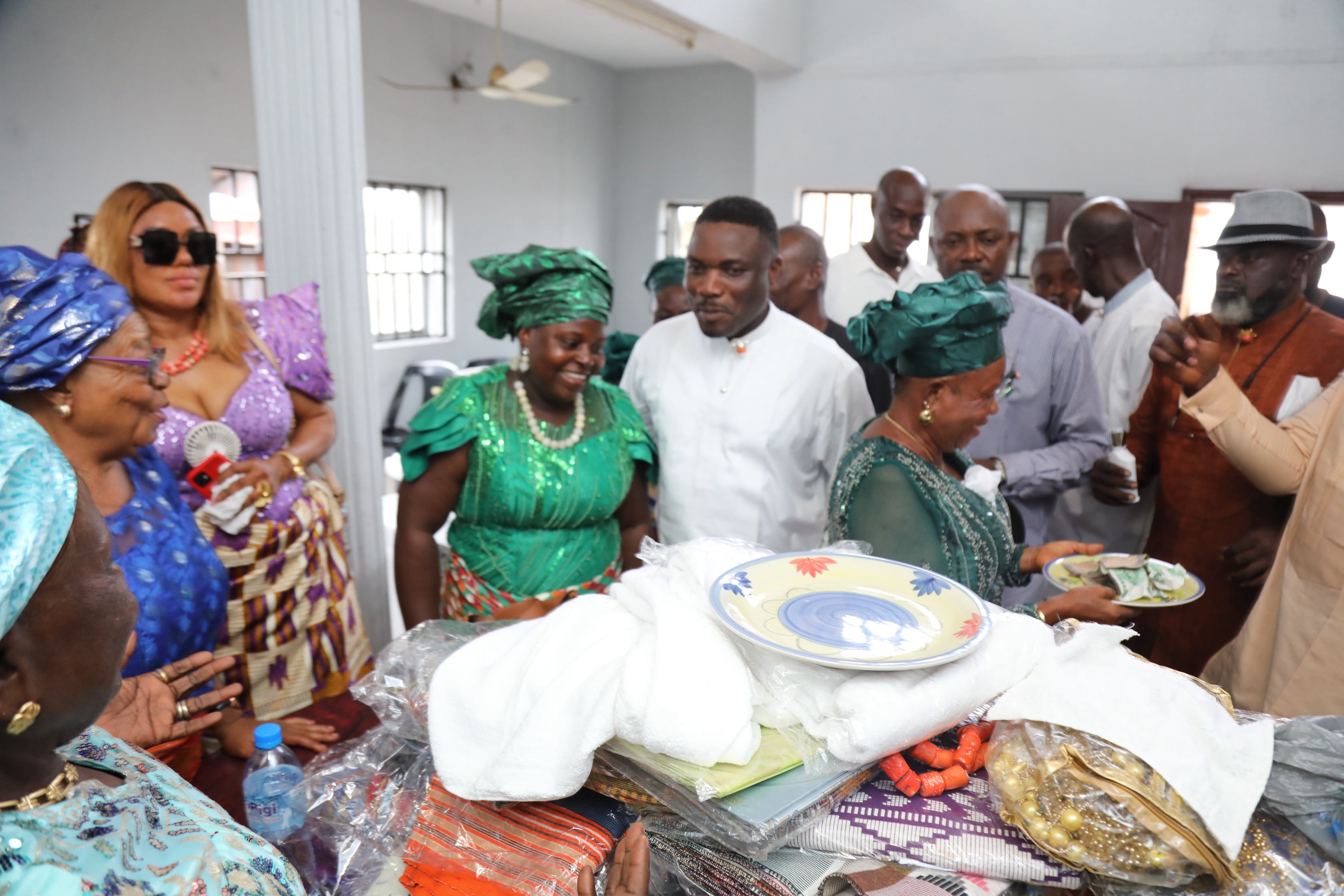 IYA MARRIAGE / KARIBO & AMA DIYE OF ALABO LIONEL IBIM